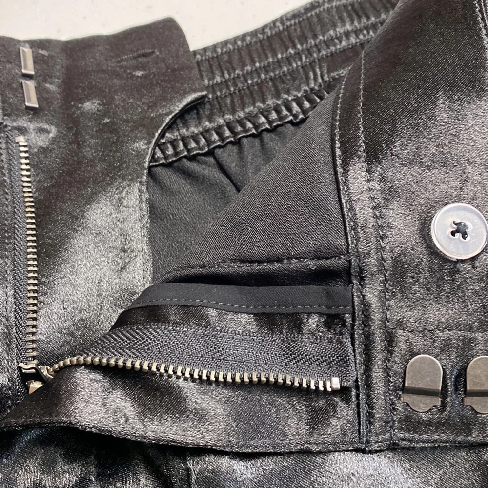 Free People Give A Little Shorts Black Satin, Size XL new - Picture 5 of 15